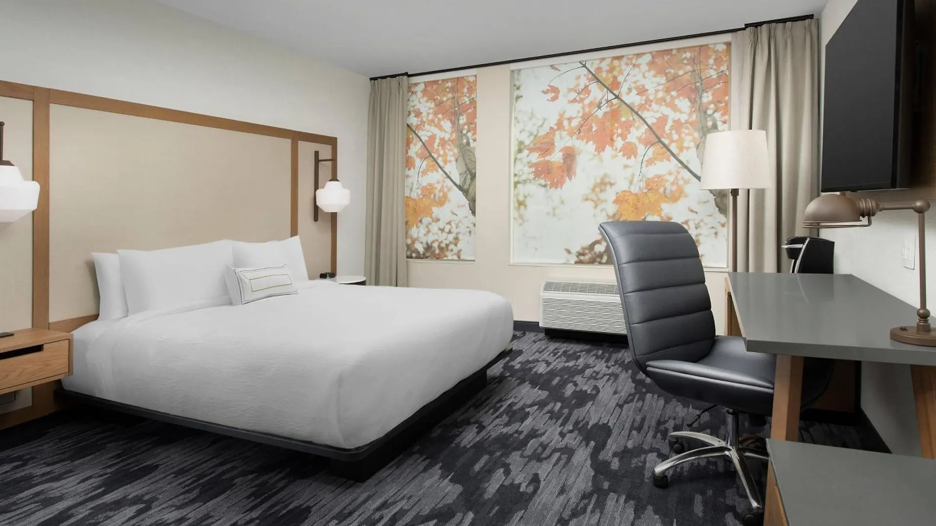Fairfield Inn & Suites Nashville Near Vanderbilt 3*,
